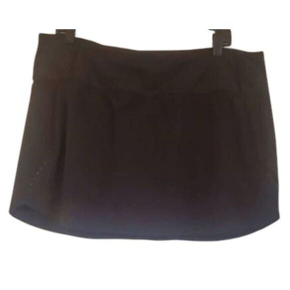 ATHLETA Run With It 14' Skort Size XL - Picture 2 of 3